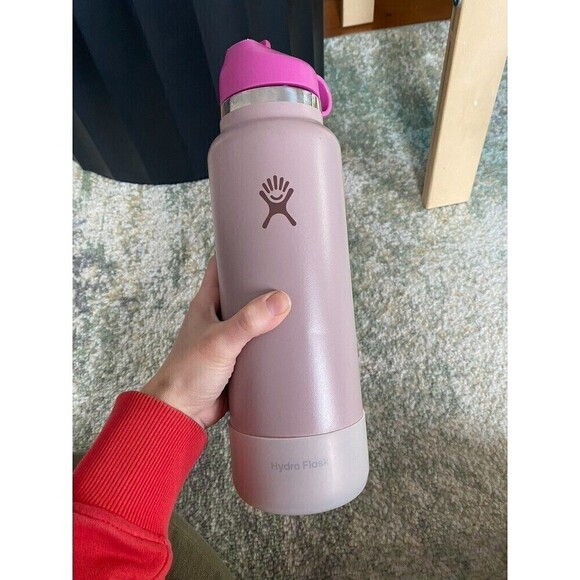 Hydro Flask 40 oz Straw Lid - Stainless Steel Water Bottle Pink - Picture 7 of 11